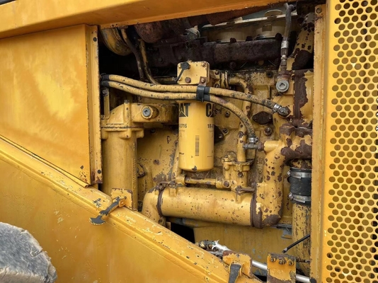 6 Tonnen Nennlast CAT980F Gebrauchtradlader mit anderer Hydraulikpumpe und in gutem Zustand
