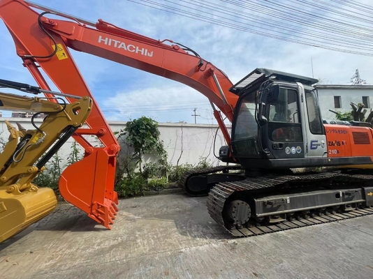 Gebrauchtes Hitachi Bagger ZX210 mit 0,45m3 Eimer Kapazität und 21500 KG Maschinengewicht
