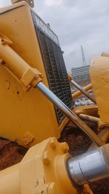 Gebrauchtes Komatsu D375A Bulldozer in gutem Zustand