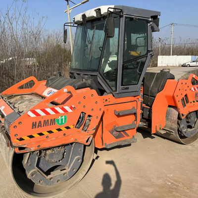 38 Statischer linearer Druck starke Energie verbrauchte Straßenwalze HM HD128 für Bauarbeiten