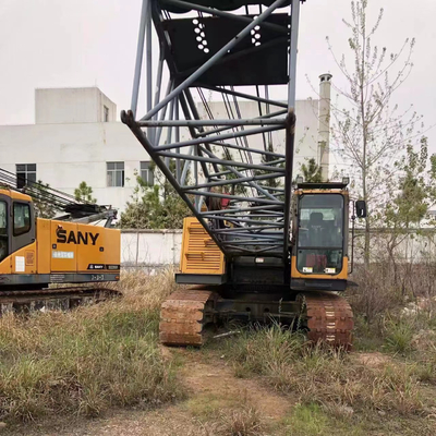 Baustoffgeschäfte benötigen für große Projekte einen gebrauchten Crawler Crane SCC550E
