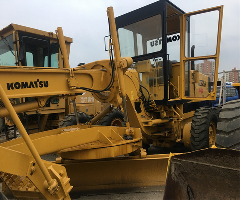 GD823A Motor-Graderer für den Straßenbau und die Wartung Komatsu 140H 120H 12H 140K 140G