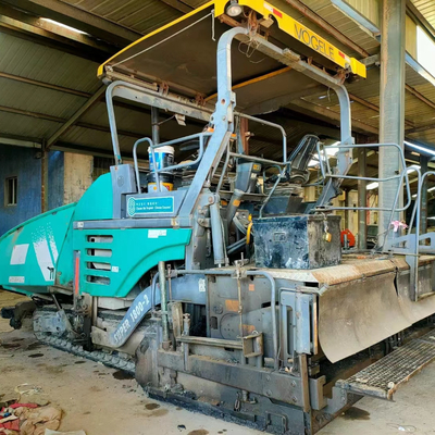Präzises Pflastern mit Huade Hydraulikpumpe Gebrauchtes Asphaltpflaster Vogel 1800 13HP