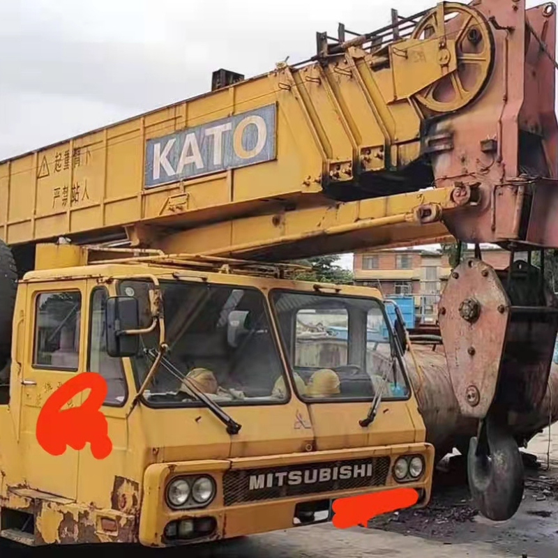 Japan Kato NK-250E NK-500E NK-800E 80T Lkw-Kran Mobilkran QY25K QY25KA QY50KA QY50K QY70K QY70KA QY100K STC500 in Shanghai verwendet