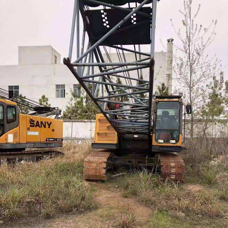 Baustoffgeschäfte benötigen für große Projekte einen gebrauchten Crawler Crane SCC550E