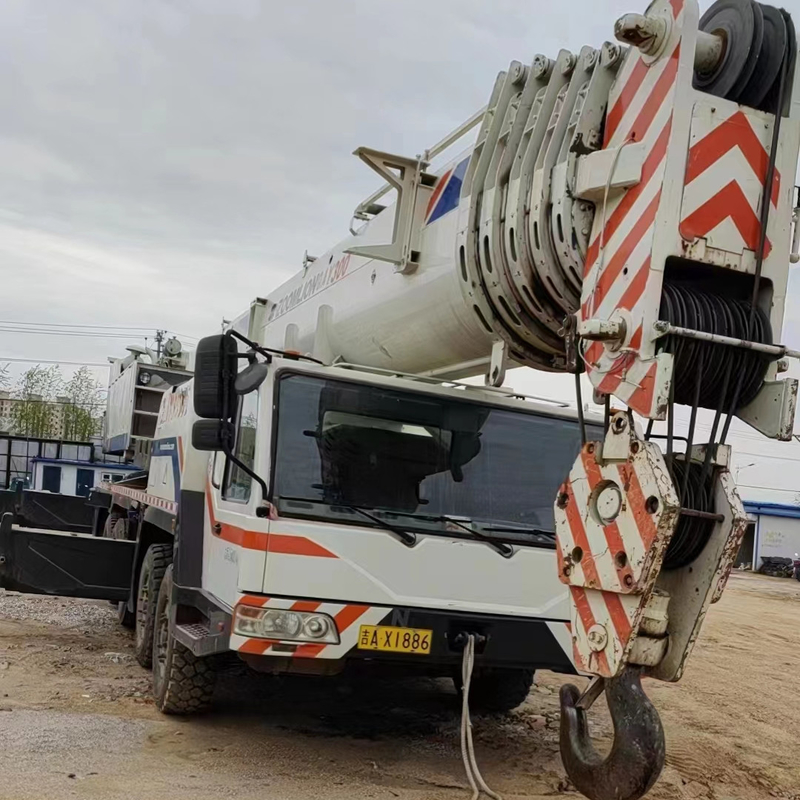 150 TON Max. Gebrauchtes Lkw-Kran für das Heben von Last ZOOMLIO QY150H QAY220 QAY200 QY130K QY100KC